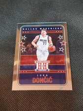 2020-21 Panini Chronicles • HOMETOWN HEROES OPTIC #554 • LUKA DONCIC