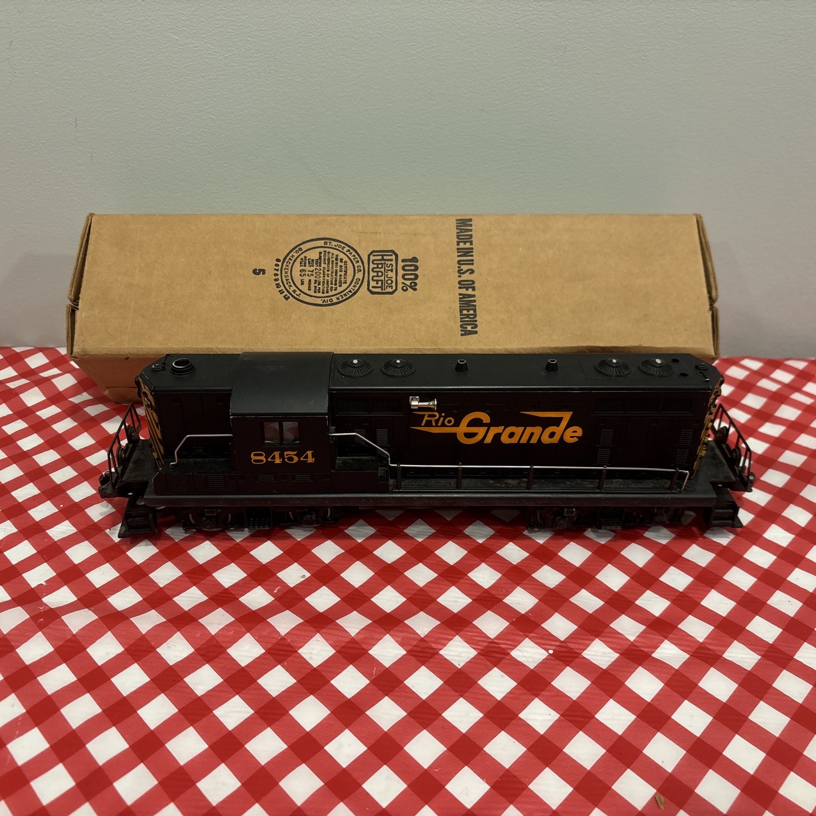 Click here to see eBay Auction