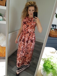 h and m red leopard print dress