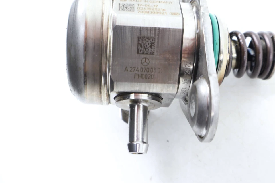 2015 MERCEDES-BENZ GLK250 - HIGH Pressure FUEL PUMP / HPFP 2740700501 - Image 3 of 4