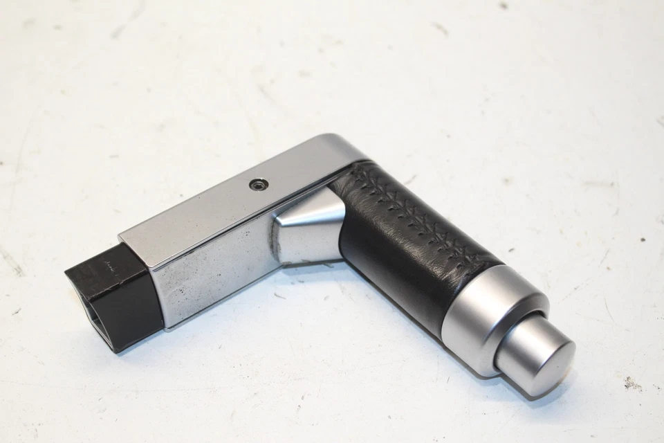 2003-2007 HUMMER H2 6.0 TRANSMISSION GEAR SELECTOR SHIFTER LEVER KNOB OEM - Image 3 of 4