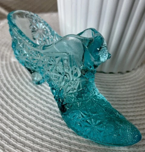 Vintage Fenton Daisy & Button Art Glass Aquamarine / Teal Cat Head Slipper Shoe