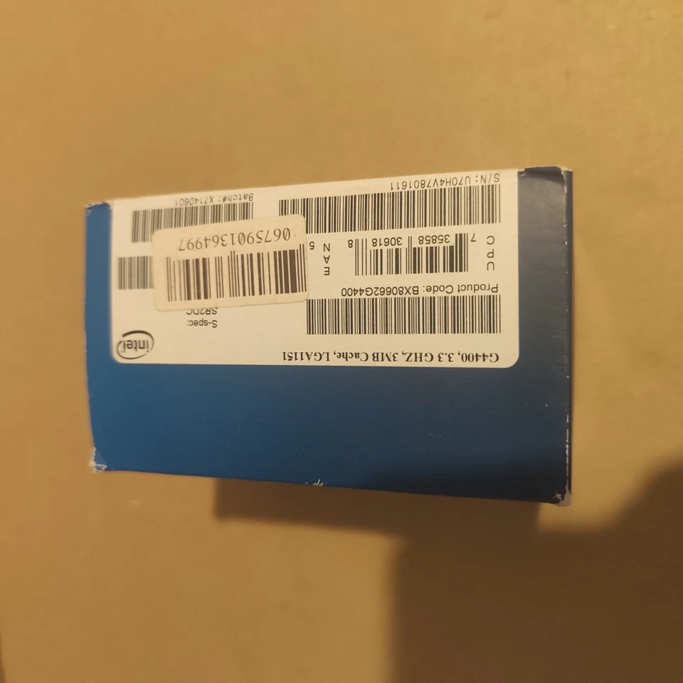 Intel Pentium G4400 3.3ghz LGA1151 CPU with Fan New Still Sealed In Box - Image 4 of 4