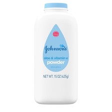 Johnson's Baby Powder, Naturally Derived Cornstarch with Aloe  Vitamin E, 15 Oz