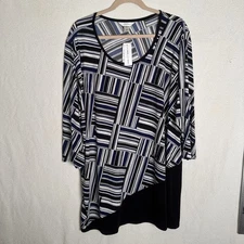 CJ Banks Women's Blouse Size 3X Blue White Striped Polyester Spandex Blend NWT￼