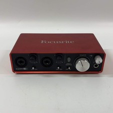 Focusrite Scarlet 2i2 2nd Gen USB Audio Interface