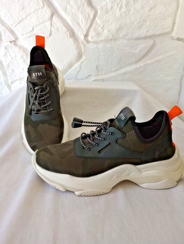 Steve Madden Myles Chunky Sneakers 