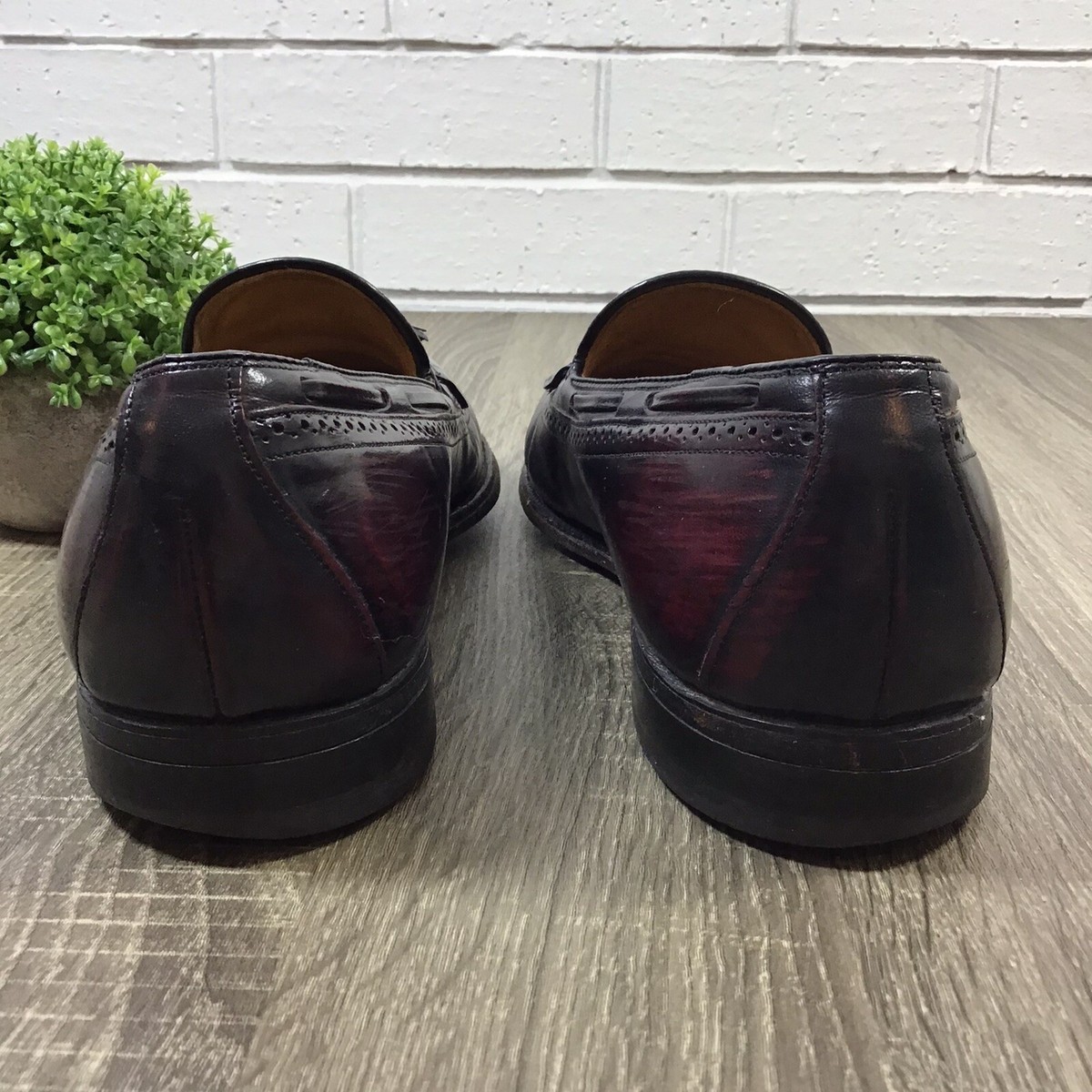 Johnston & Murphy Lasalle Slip On Tasseled Kiltie Brushed  display picture 2