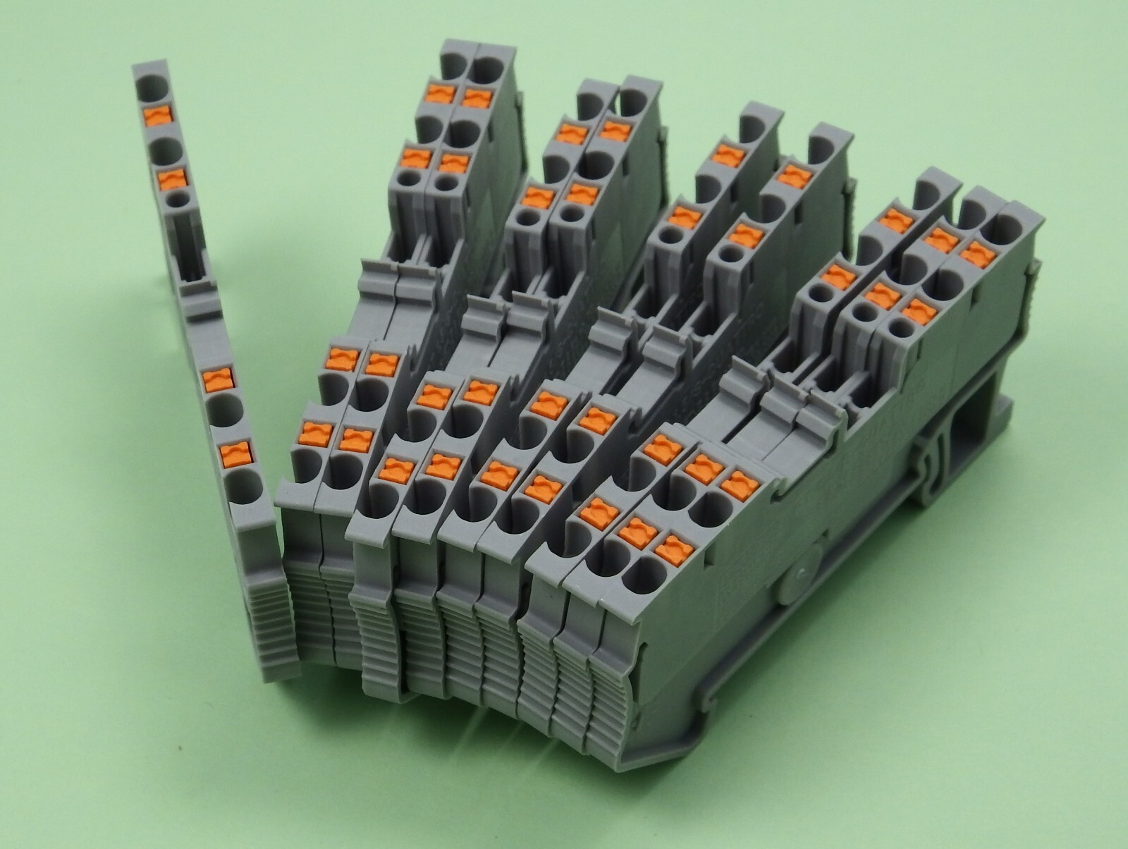 10x Phoenix Contact Durchgangsklemme grau-PT 1,5 / S-QUATTRO RD Push-in- 3208197