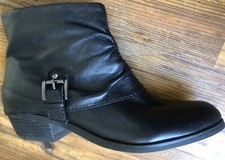 Marc Fisher MFKOOLERS Blk Leather Lace Up Block Heel Combat Boot Women Sz 9.5 M