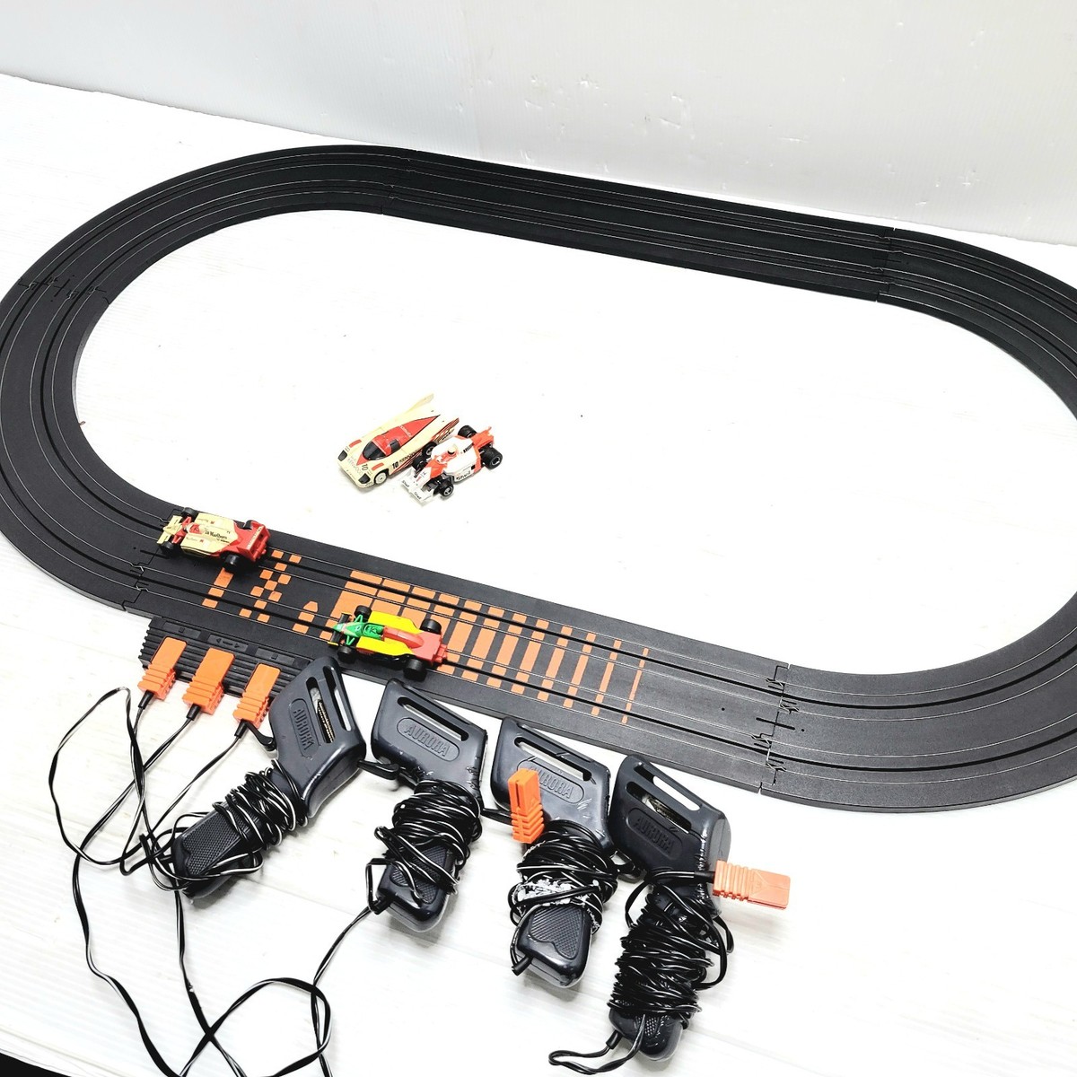 Tomy F-1 Suzuka Circuit 4 Lane Racing Set XS-106 Junk For Parts