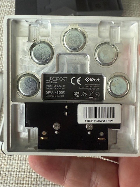 Picture 3 of 9