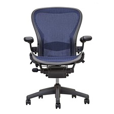 Herman Miller Aeron | Raro Blu Scuro | Taglia C | Completamente Caricato | Supporto Lombare