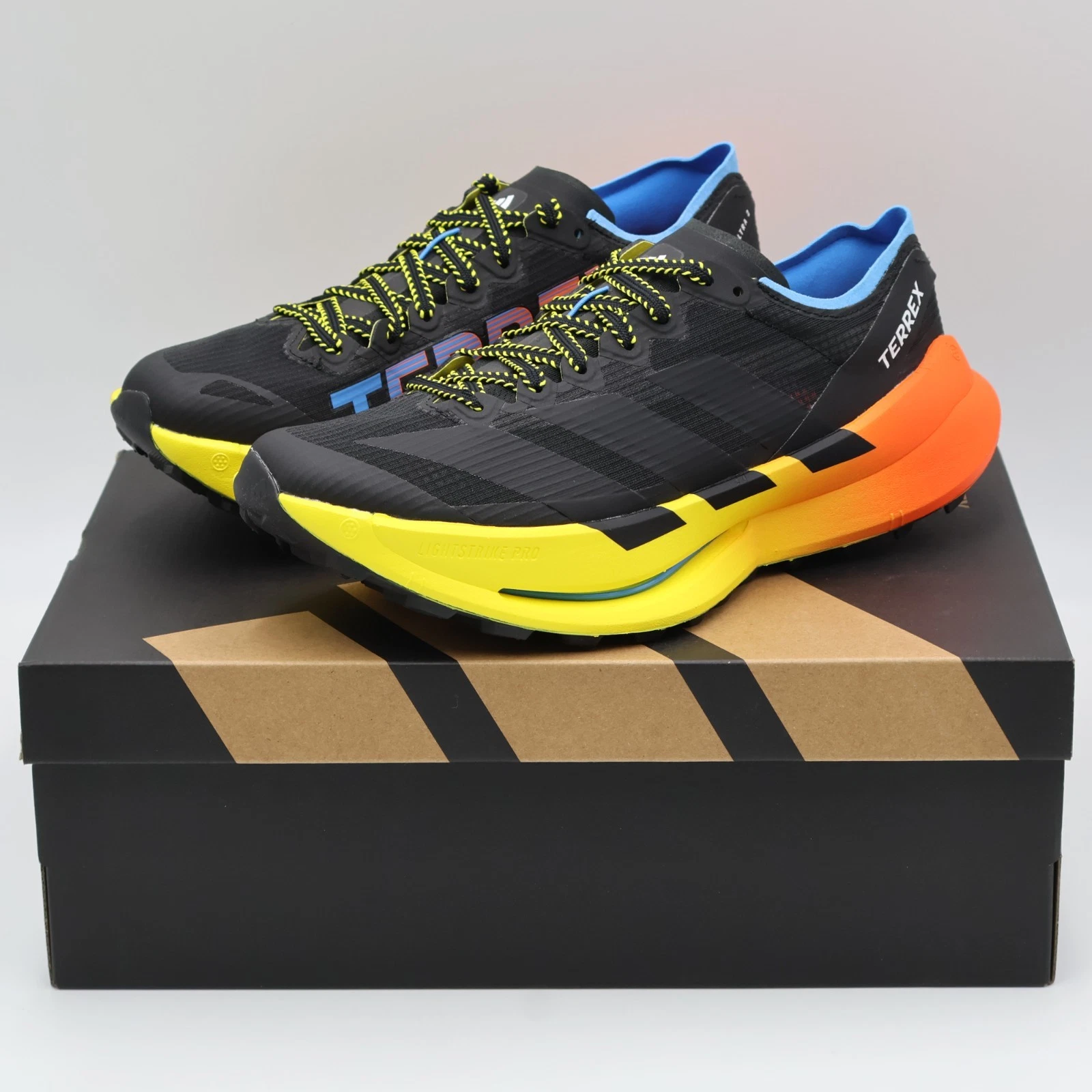 HP7008 adidas Terrex Agravic Speed Ultra 2 Trail Running Core Black Lucid (Men's
Opens in a new wind