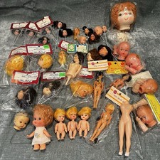Lote De Colección Cabezas De Muñeca, Cuerpos De Muñeca Partes Goma Rubio Marrón Negro Bebé