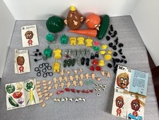 Vintage Lot Mr Potato Head Toys Hasbro 5 Heads Cuke Pepper Carrot  Accessories
