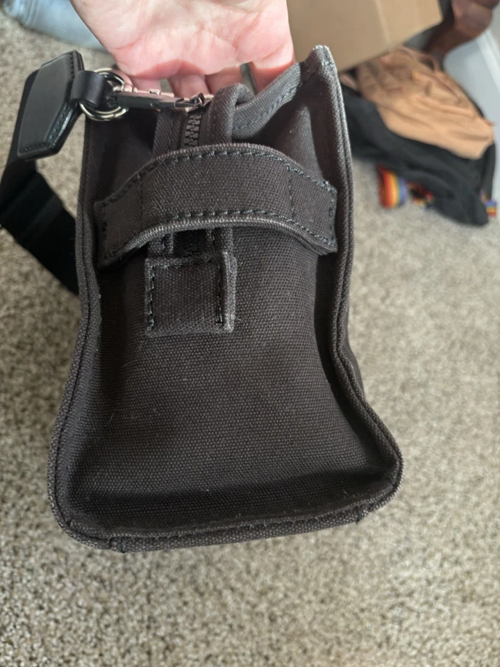 🖤 Bolso de Mano Marc Jacobs - Bandolera Pequeña de Lona Negra Foto 4 de 4