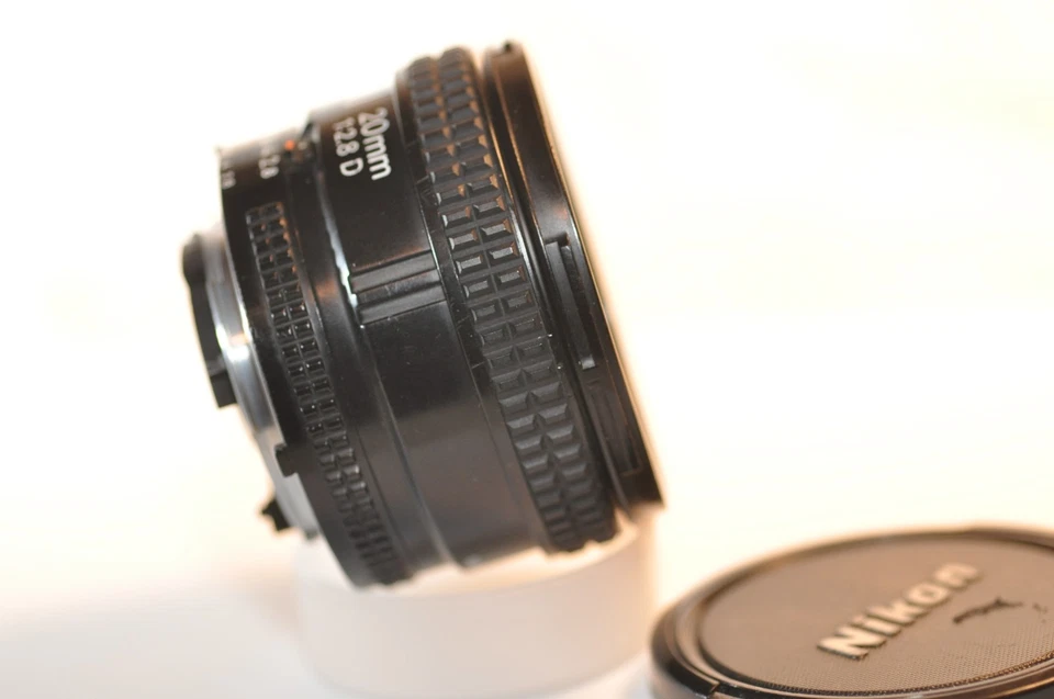 Objetivo Nikon AF D Nikkor 20 mm f/2,8 PRIME FX para F100 N80 F5 D750 D850 DF D7200 D Foto 3 de 4