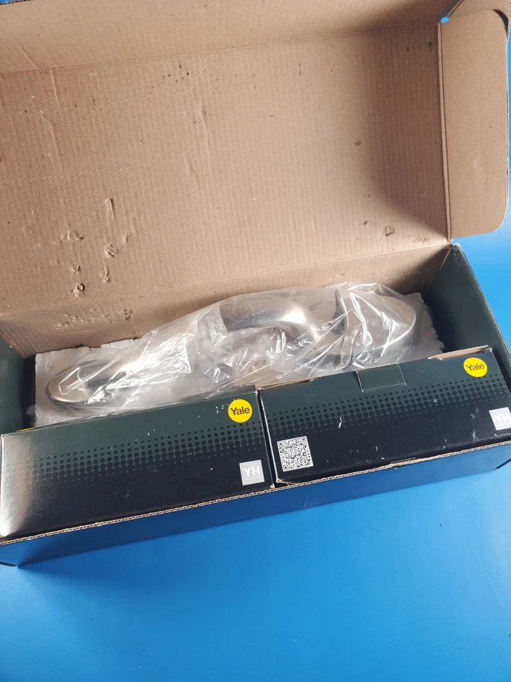 Juego de manijas Yale YR907 JXKC 619 D7809N5KN01 níquel cepillado Foto 3 de 4