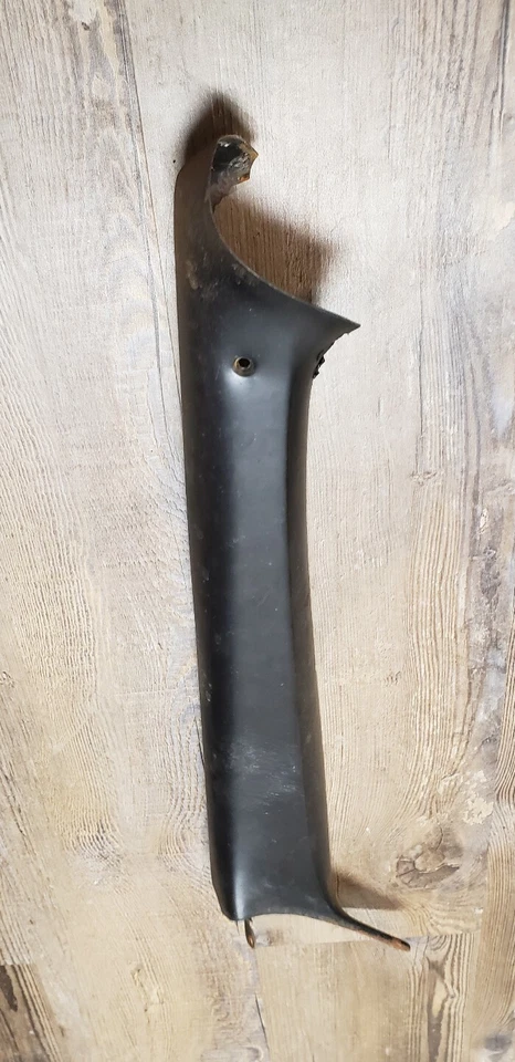 Buick Lesabre Cadillac Eldorado 1971-1976 convertible LH A-pilar moldura  Foto 2 de 4