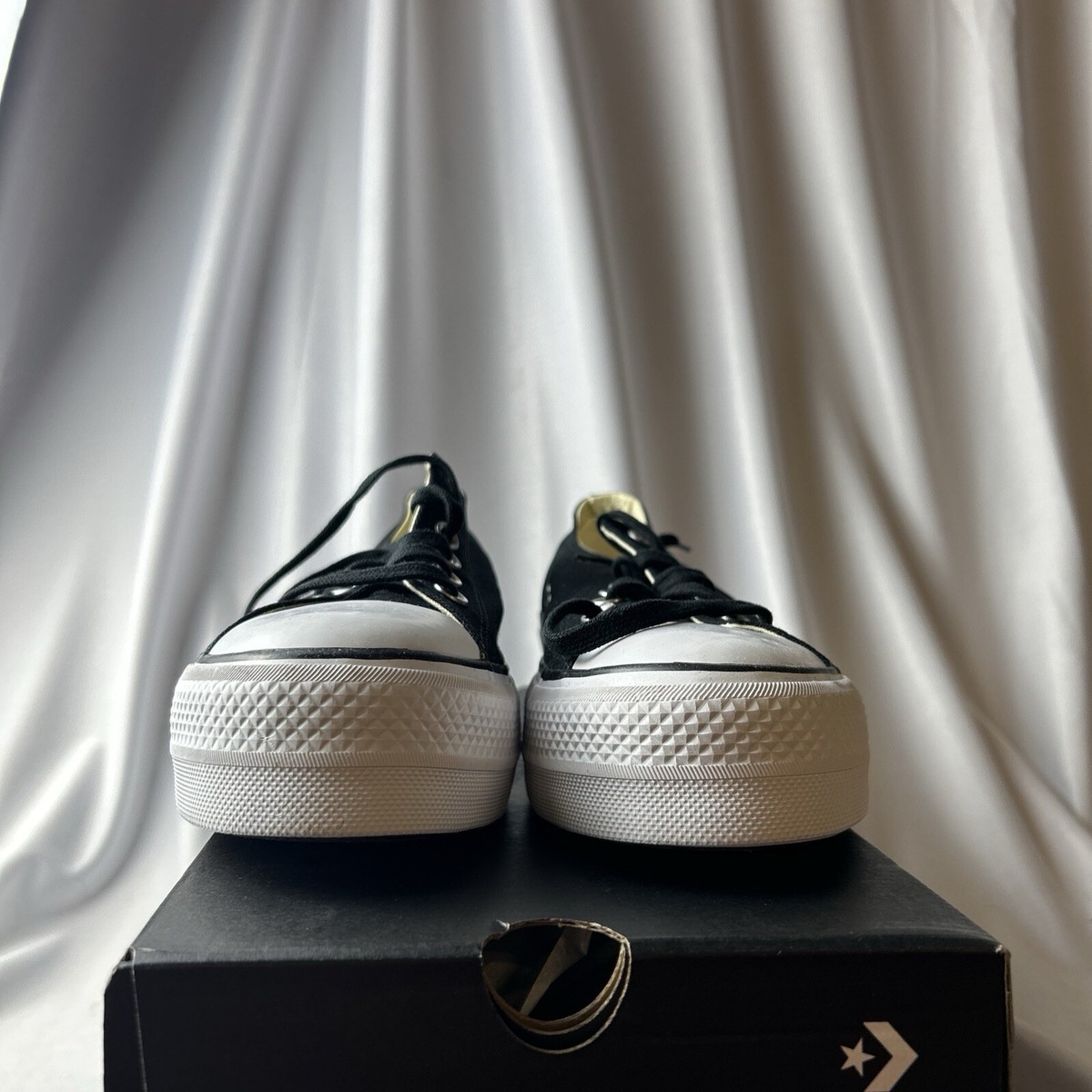Converse Chuck Taylor All Star Lift OX Platform Black White Converse Chuck Taylor All Star Lift OX Platform Black White
