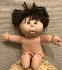 Cabbage Patch Kids - '95 Mattel Talking - Brown Hair & Green Eyes