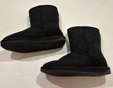 NEW Emu Boot Stinger Lo Women 8 Black Quilted Shearling Sheepskin Cozy Warm