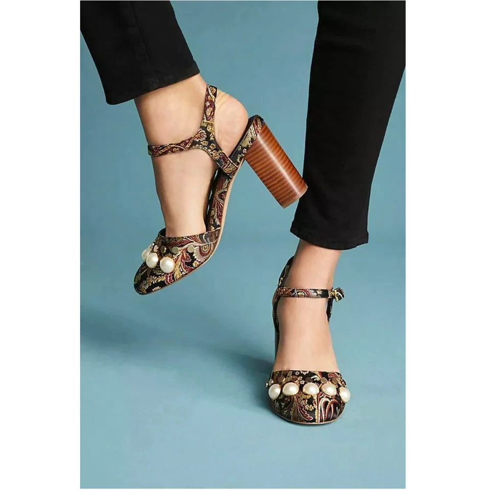 Anthropologie Capsule Collective International Jacquard Pearl Silk Brocade 10/41 - Image 2 of 4