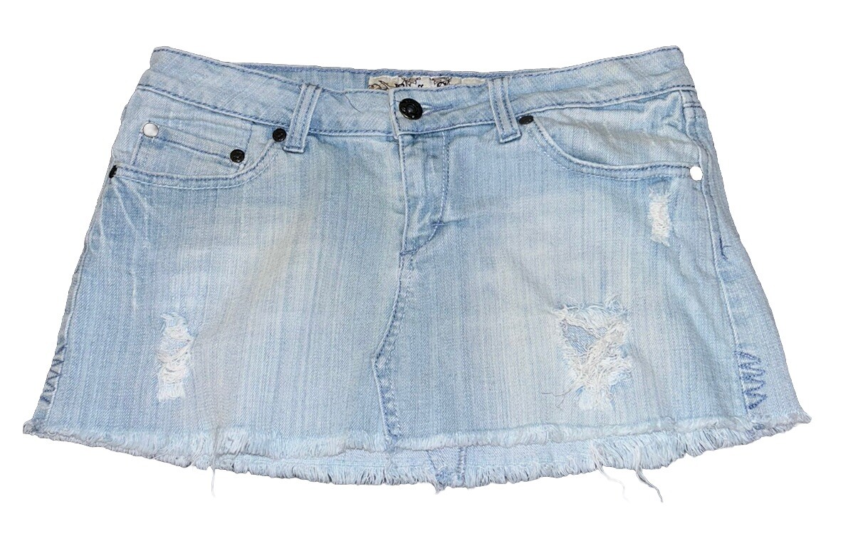 Depop American Eagle Green Shorts American Eagle Cargo Short (size 4)