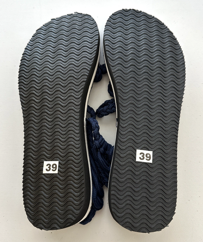 Nuevas sandalias de playa trenzadas con tiras para mujer azul marino talla 39 (US 7) - Imagen 2 de 3