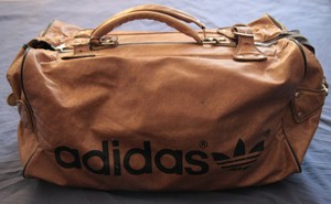 sporttasche adidas retro