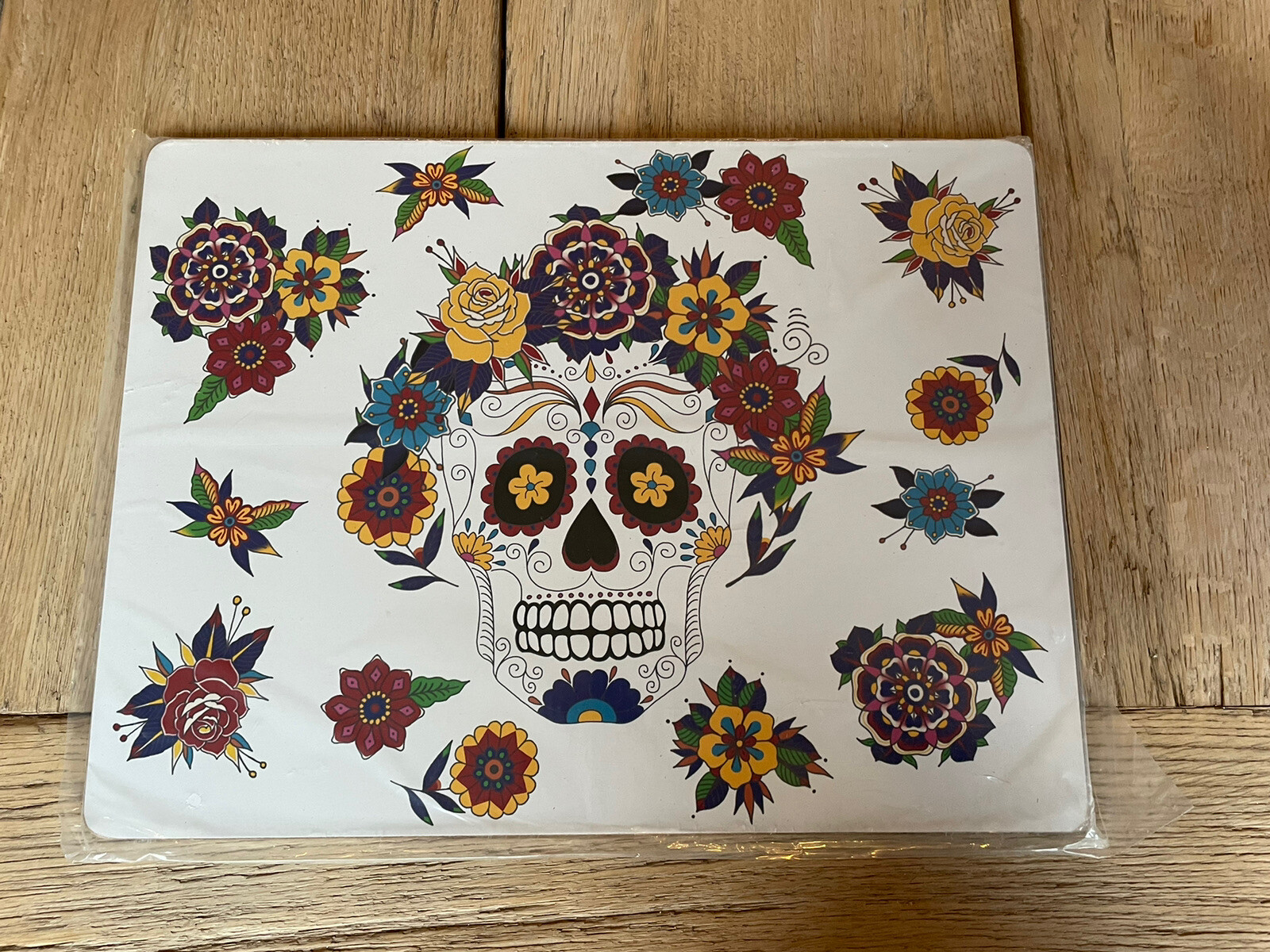 Williams Sonoma Day of the Dead White Skull Hardmat Placemats, Set of 2