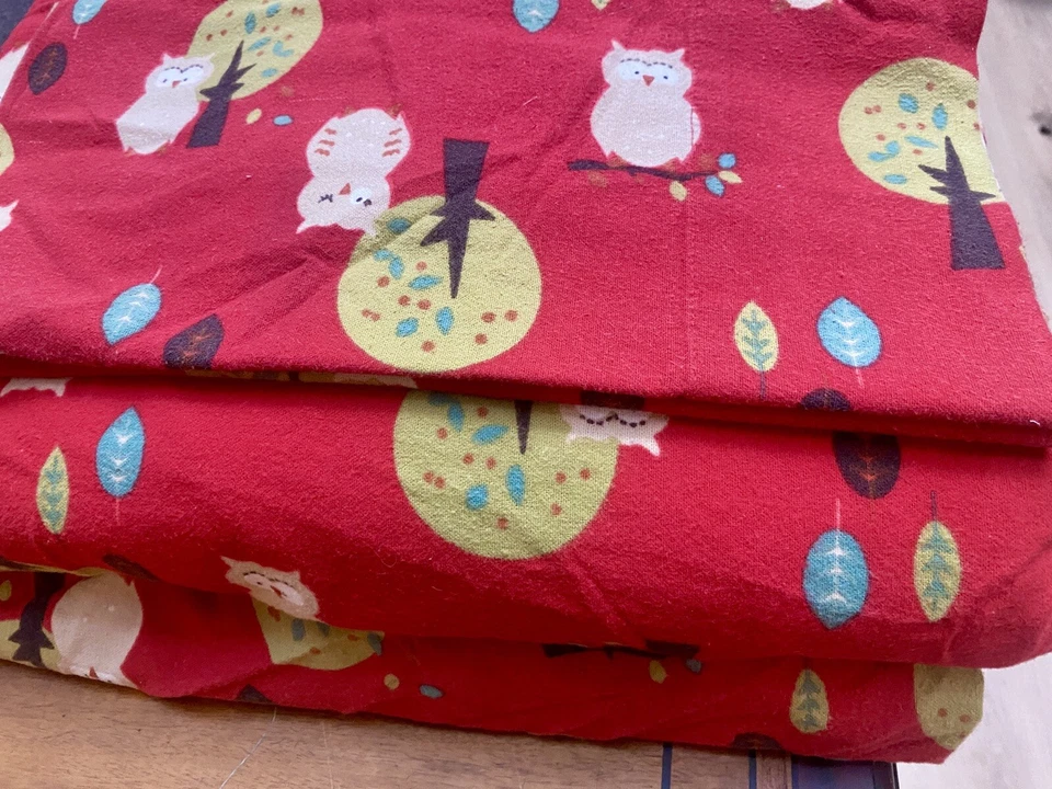 OWL Sheets FLANNEL 双人全套圣诞红色棉罐使用一次 — 第 2/2 张图片