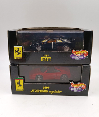 Set of 2 Hot Wheels FERRARI 1987 F40 & 1995 F355 Spider 1:43