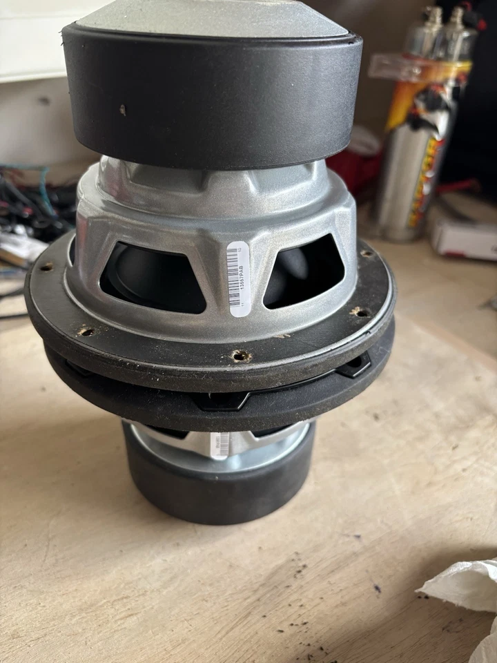 JL Audio W6v3-D4 Foto 2 de 4