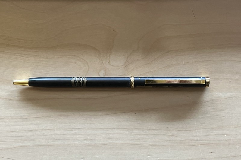 Disneyland CLUB 33 Ballpoint Twist Pen Retired Logo