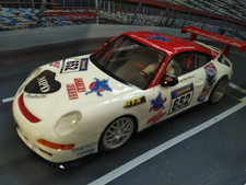 Scaleauto Porsche 911 Cup Slotcar 1:24 auf Plafit Chassis 18D Motor