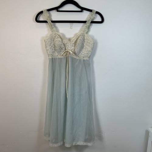 Vintage Olga Nachthemd Spitzenbesatz Fairycore Babydoll hellblau Gr. 34 Dessous