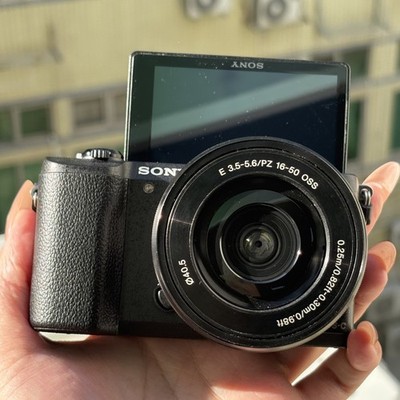Sony Alpha a5100 24.3MP Mirrorless Digital Cam w 16-50mm Black Lens High Res