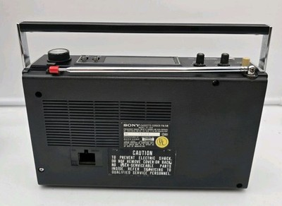 1970's Sony AM/FM Radio Cassette-Corder w/ Case | Model CF-350