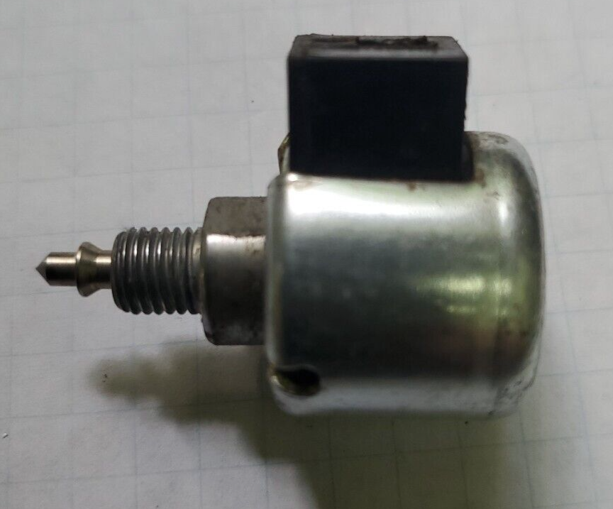 USED fuel solenoid Genuine OEM part "antiafterfire solenoid" 846639