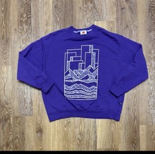 vtg hanes crewneck sweatshirt With Purple And White Abstract Graphic