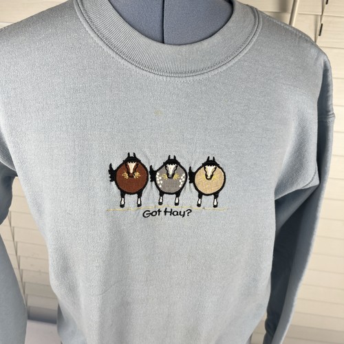 Pferde "Haben Sie Heu?" Sweatshirt Größe? Hellblauer bestickter Pullover Rundhalsausschnitt - Bild 2 von 14
