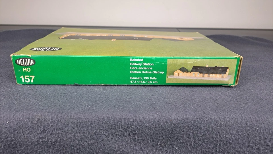 HO scalemodel 157 heljanrailway station SEALED NEW - Image 3 of 4