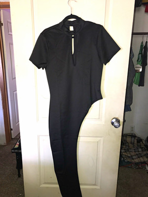 Buxom Curvy Black Solid Short Sleeve Zip Front One-Piece Swimsuit, 1X
