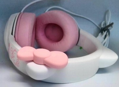 Razer Kraken BT Hello Kitty and Friends Edition Wireless Bluetooth Headset