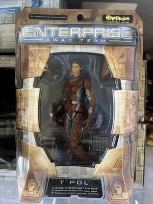 Star Trek Enterprise Away Team Sub-Commander T'Pol. Art Asylum 2002