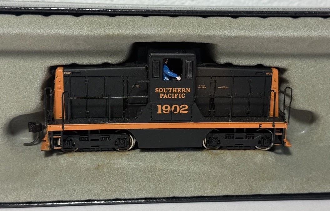 Preços baixos em Bachmann Locomotivas para ferreomodelismo HO