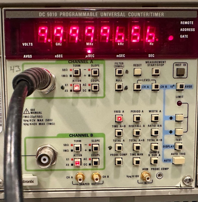 Tektronix DC 5010 Programmable 350MHz Universal Counter/Timer - Tested/Working