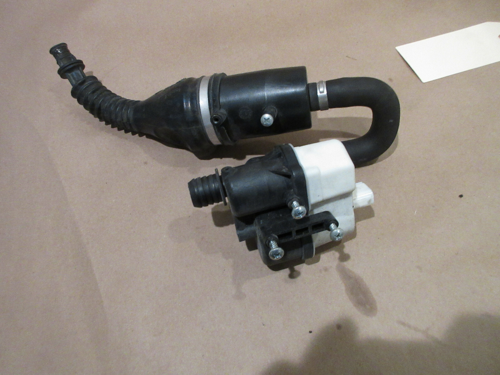 Ferrari 488 - Diagnostic Pump And Filter Assy